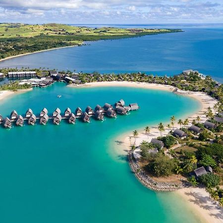 Fiji Marriott Resort Momi Bay Dış mekan fotoğraf Aerial view of the resort
