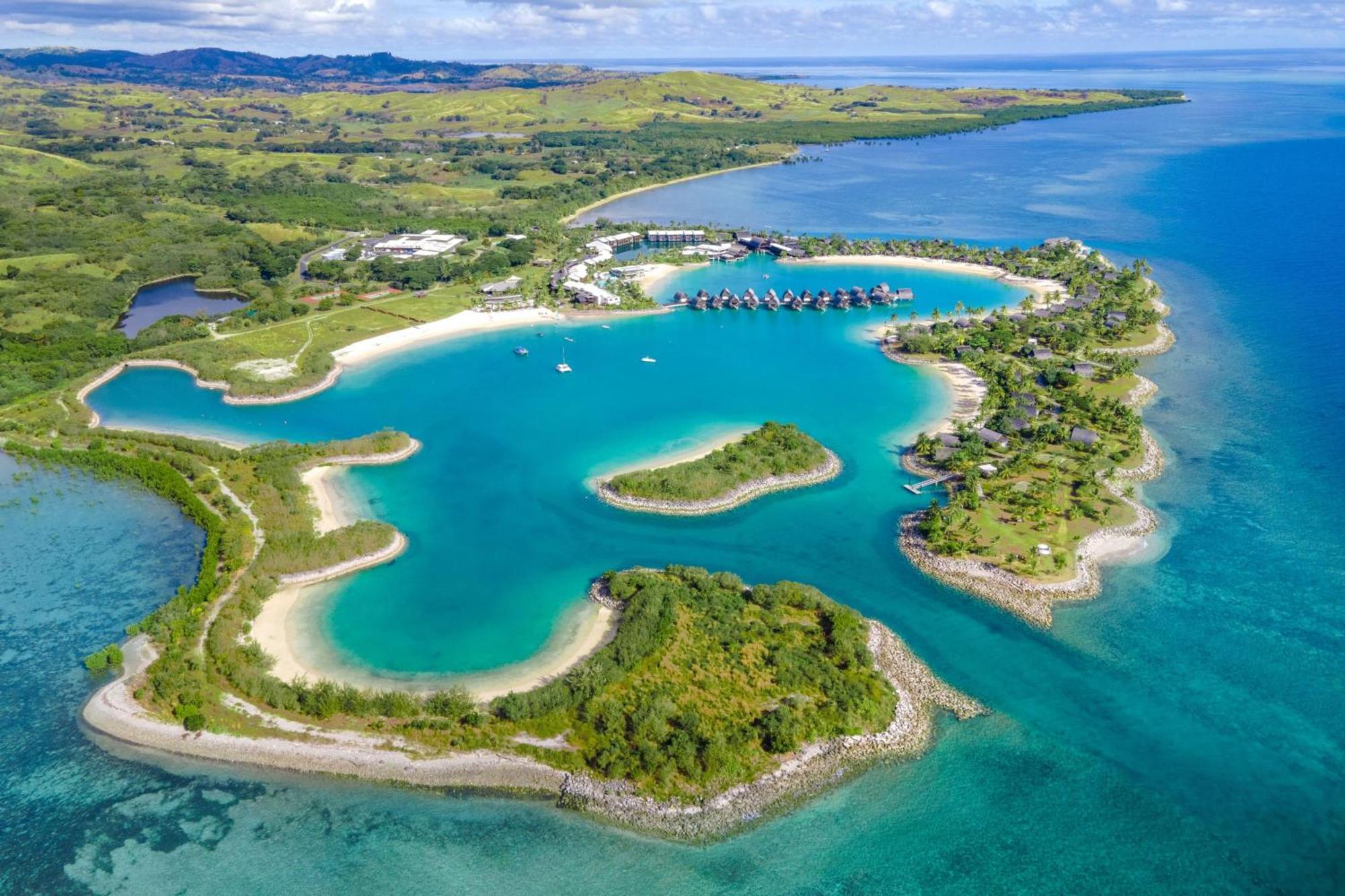 Fiji Marriott Resort Momi Bay Dış mekan fotoğraf Aerial view of the resort
